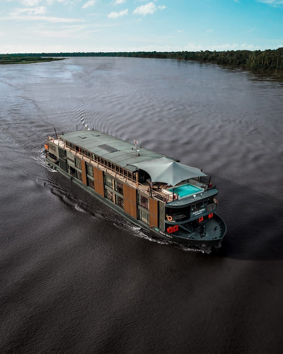 Aqua Nera: aerials