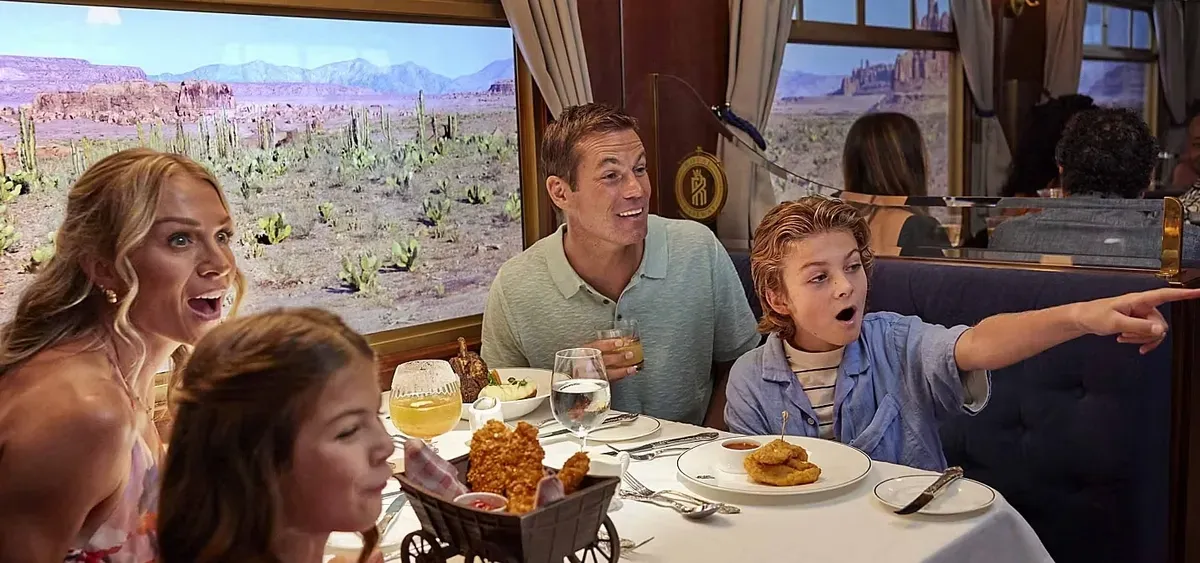 1- ROYAL RAILWAY, UTOPIA STATION<br>VIAGEM GASTRONÓMICA NUM COMBOIO DE ÉPOCA