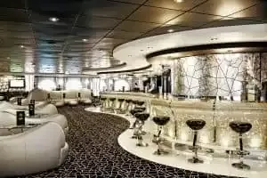 Black & White Lounge