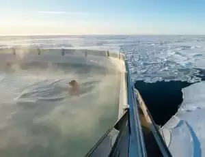  O Deck da Piscina