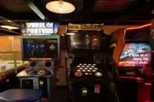 Arcada de videojogos The Warehouse