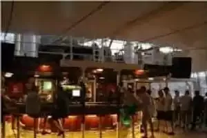 Bar Tropical