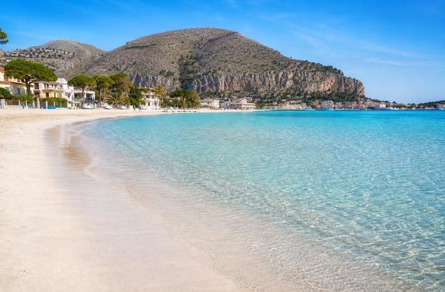 A Praia de Mondello