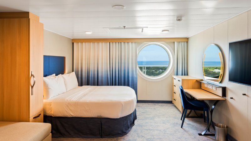 Cabine ultra espaçosa com vista para o mar