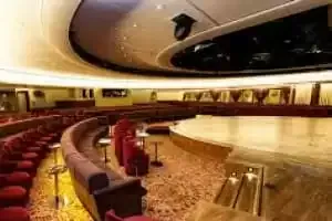 Espetáculos e animação no Galaxy Lounge