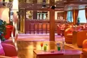 Piano bar