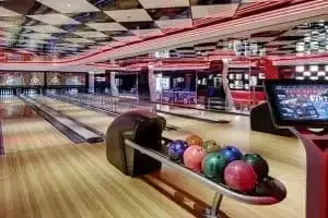 2 pistas de bowling de tamanho normal