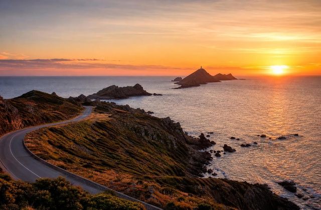 Em Ajaccio