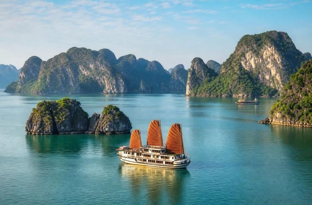 Na baía de Ha Long