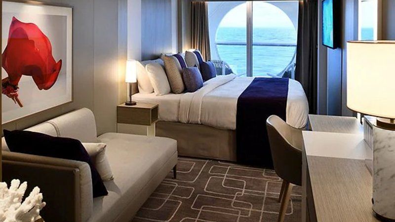 Cabine Deluxe com Vista Olho de Boi e Varanda