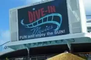 Filmes Dive-In