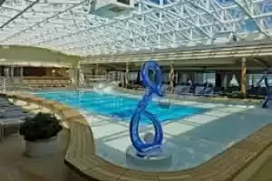 Piscina Hollywood