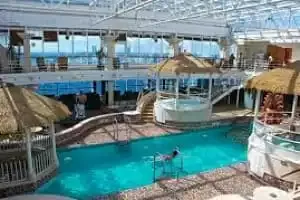 Piscina Lotus