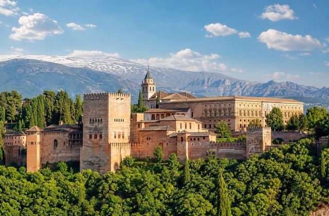 Em Granada