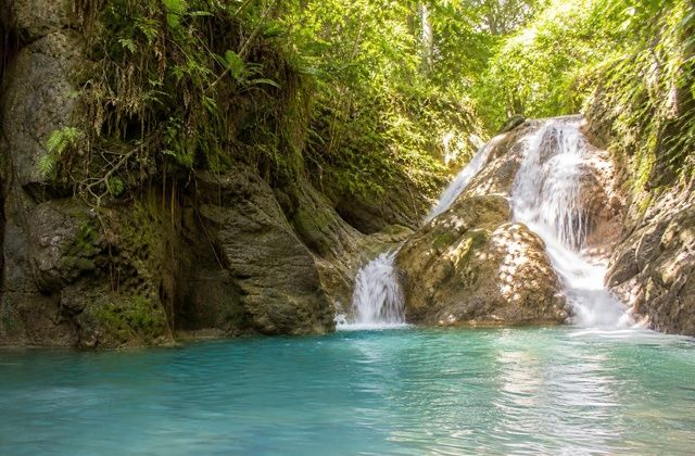 Nas cascatas de Damajagua