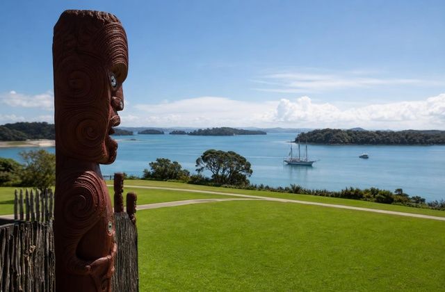 Em Waitangi