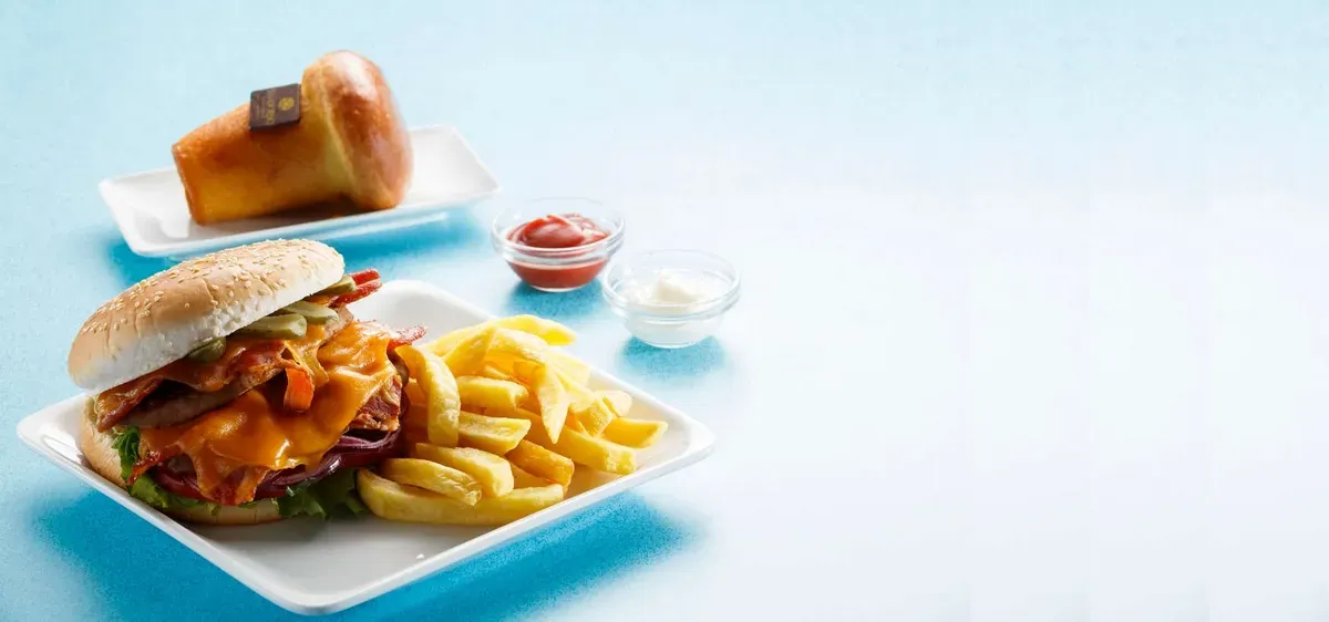 1- SALTY BEACH STREET FOOD <br> PAUSA GASTRONÓMICA AO AR LIVRE