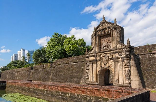 Dentro das muralhas
