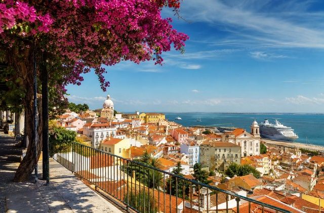 Em Lisboa
