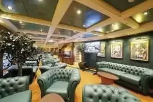 O Lounge Hitchcock
