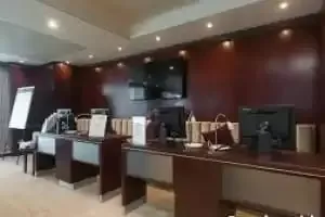 In touch (Café Internet)