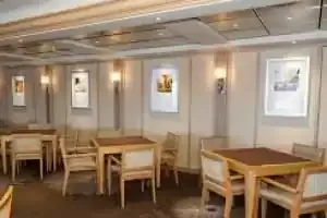 Bridge Lounge
