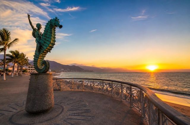 Em Puerto Vallarta