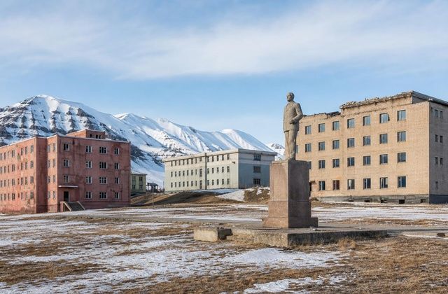 Pyramiden