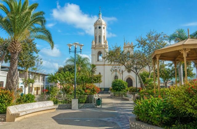 Praça central de Montecristi
