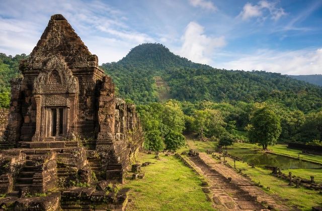 Em Wat Phu