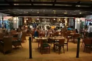 O Plaza Bar