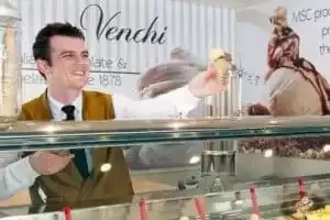 Bar Chocolate Venchi 1878 e Gelato & Creperia Venchi 1878