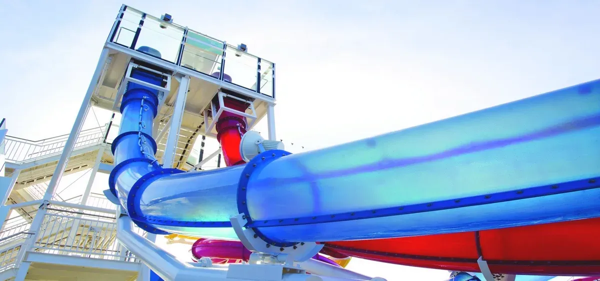 1- AQUA PARK<br> EMOÇÕES FORTES E DIVERSÃO AQUÁTICA PARA TODA A FAMÍLIA