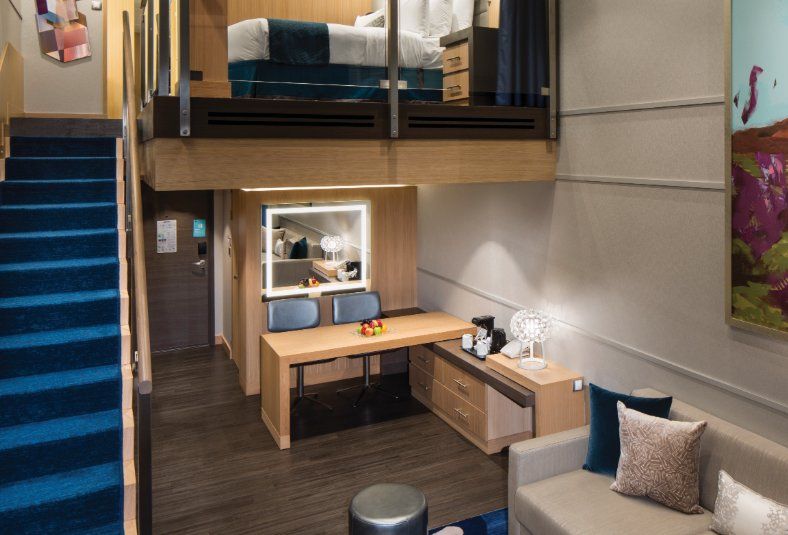 Suite Crown Loft com varanda