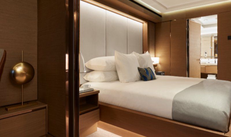 The Signature Mid Suites