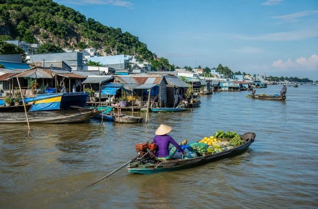 Chau Doc e a vida à beira da água