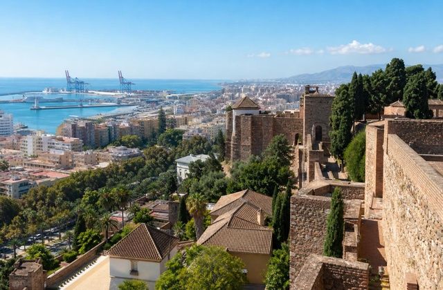 Em Málaga