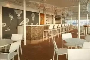 Sky High Bar & Grill