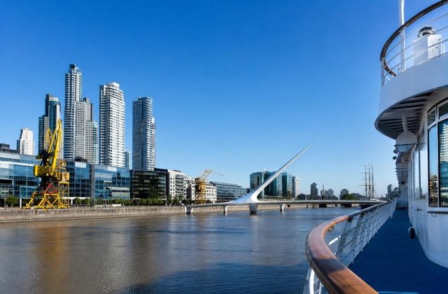 A partir de Puerto Madero