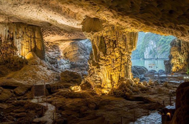 Gruta de Sung Sot