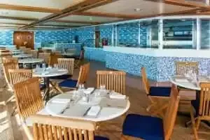 Waves Grill