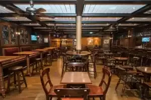 King and Country Pub