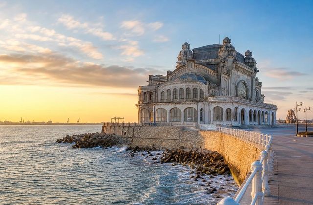 Nas imediações do Casino de Constanța