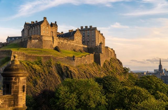 Em Edimburgo (Escócia)