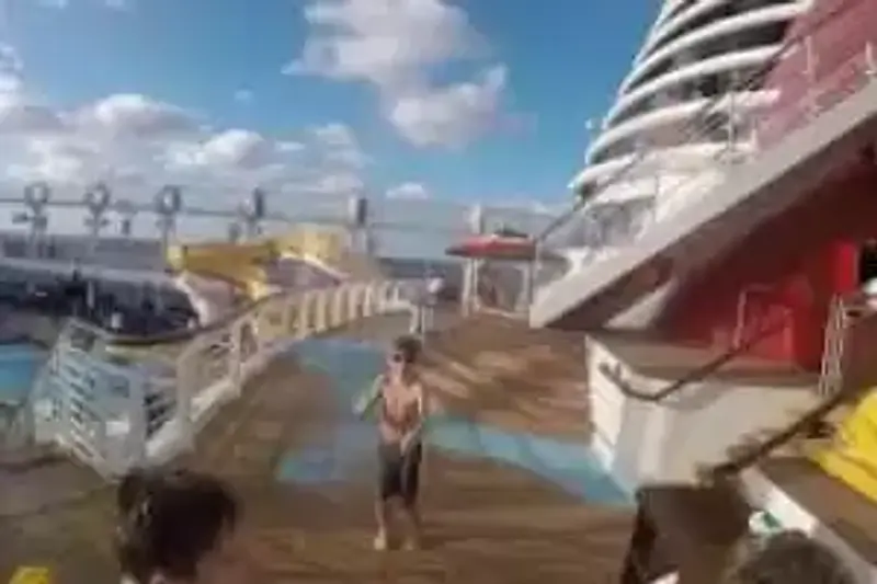 AquaDuck