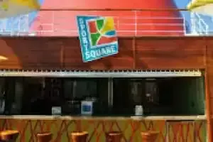 SportsSquare Bar