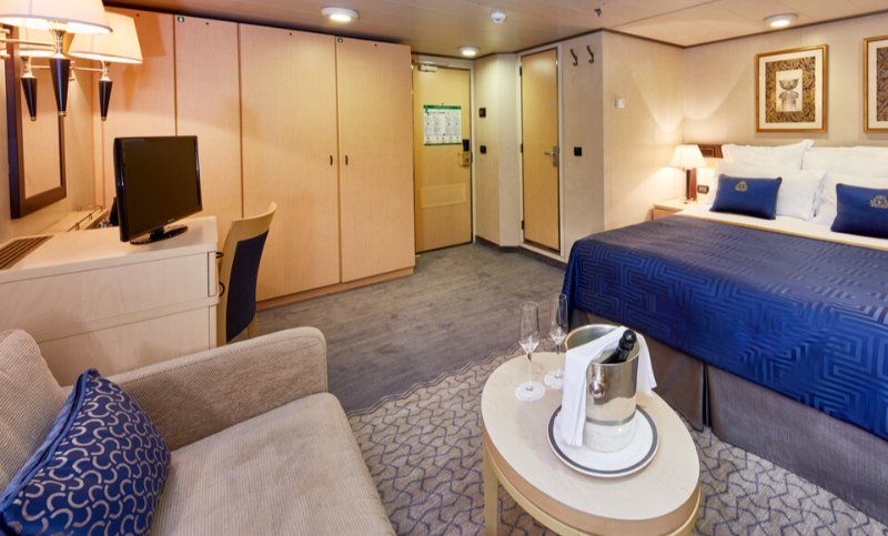 Cabina Britannia Deluxe interior
