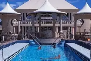 Piscina Tivoli