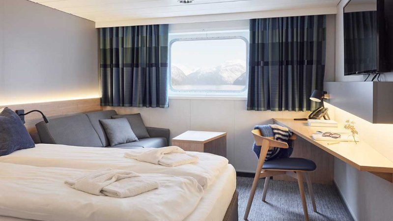 Cabine Dupla Superior com Vista para o Mar