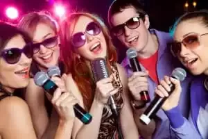 Karaoke Sing on the Sea